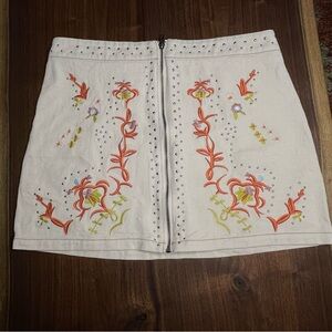 Jacquie the Label Embroidered Studded Mini Skirt Large Like New